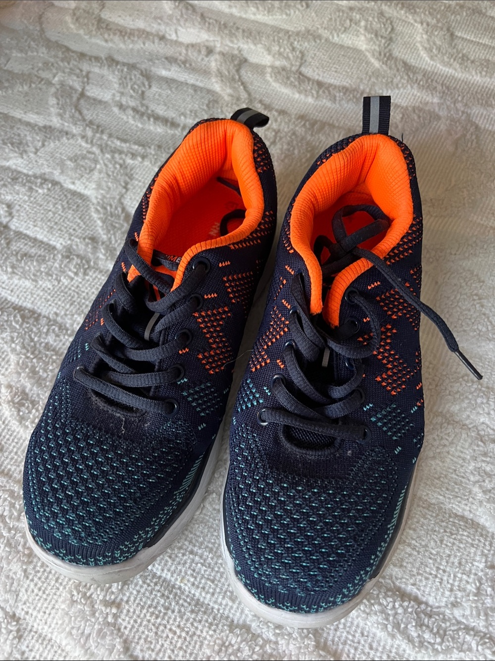 Larnmern Blue Knit Steal Toe Sneakers with Bright Orange Lining size 6.5